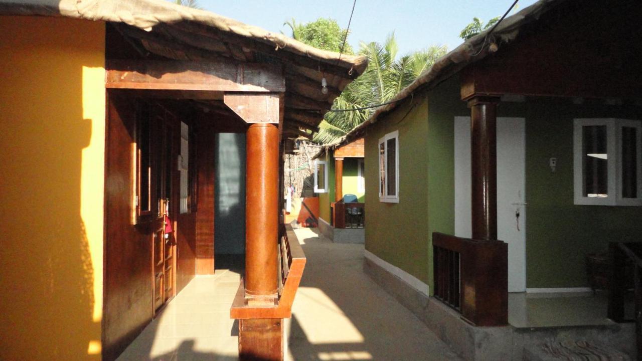 Apartment Casa Fiesta Sea Front Huts Patnem Beach