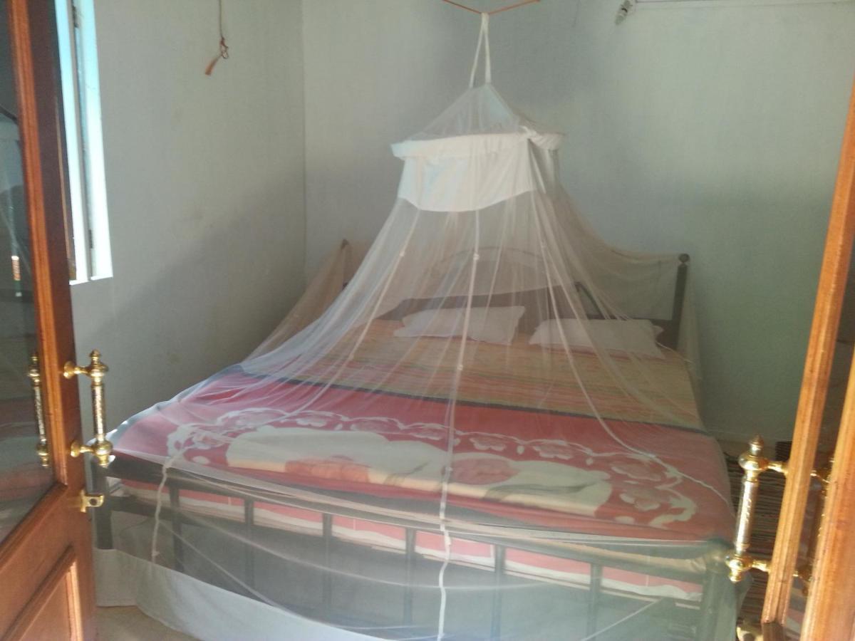 Casa Fiesta Sea Front Huts Patnem Beach