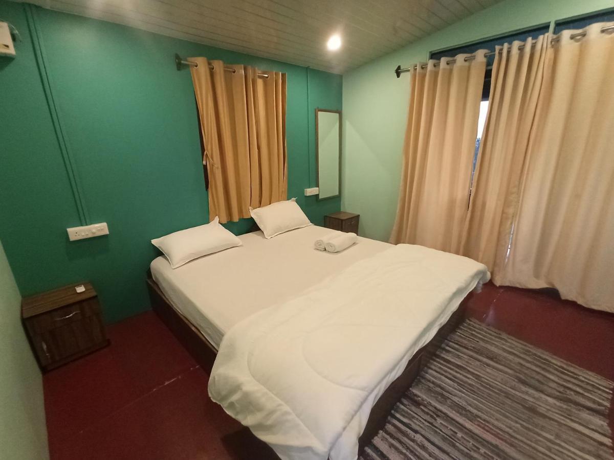 Apartment Casa Fiesta Sea Front Huts Patnem Beach